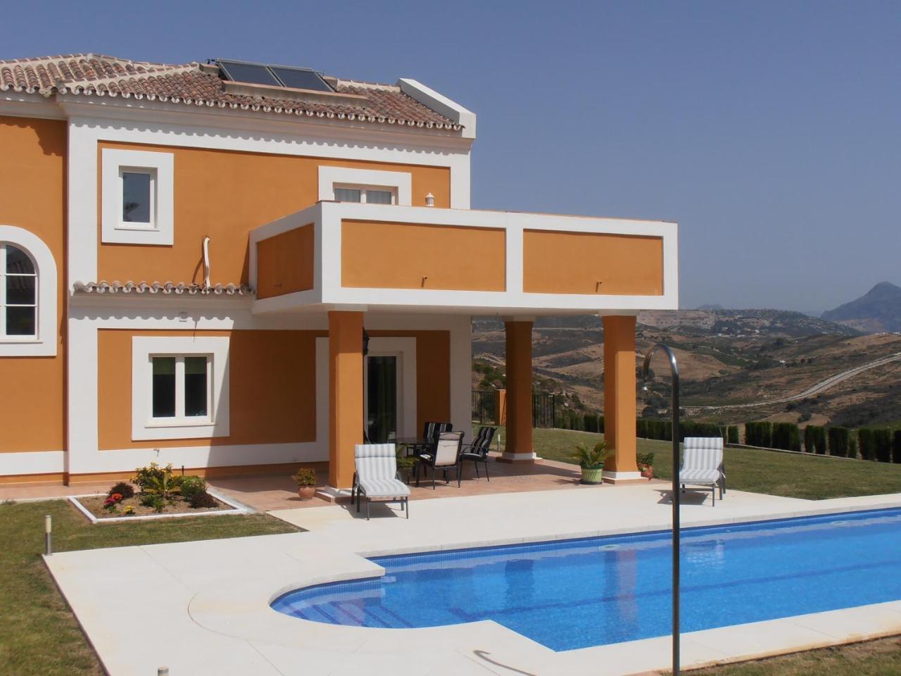 Villa Princesa Kristina Castillo de Sabinillas Екстериор снимка